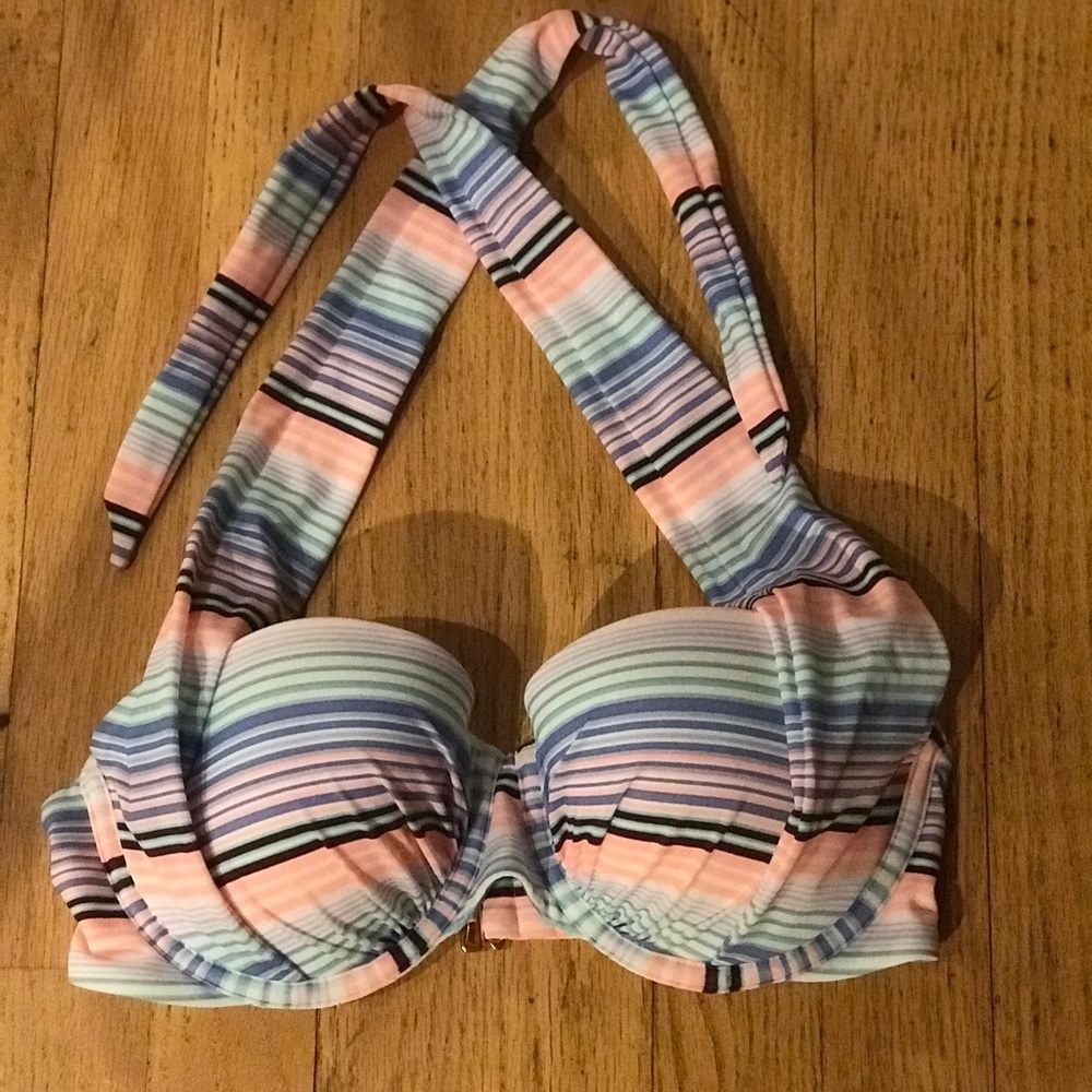 Victoria’s Secret Convertible Bikini Top